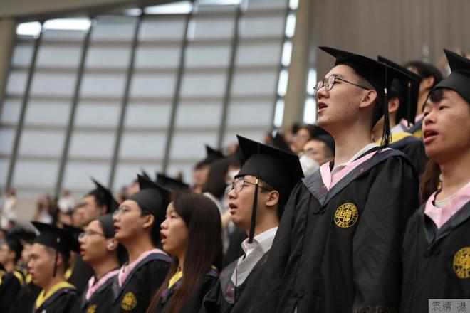 聚焦三大先导产业沪高校加速专业“焕新”(图1) 聚焦三大先导产业沪高校加速专业“焕新”(图1)